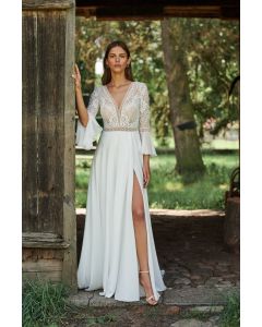 Brautkleid mit Spitzenoberteil,ivory