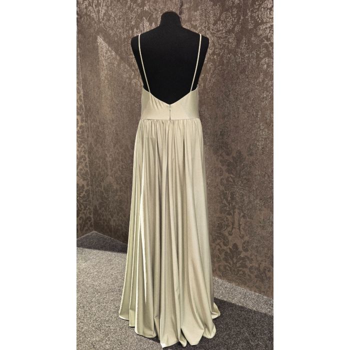 Abendkleid mit kurzem Unterrock, mint