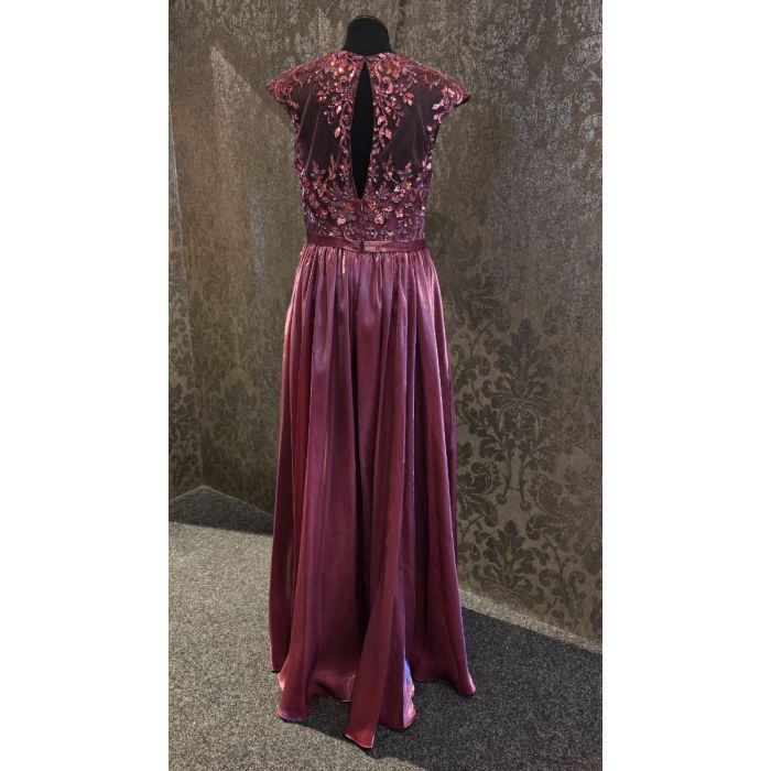 Abendkleid mit Organza-Rock, berry