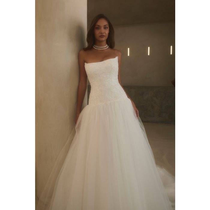 Couture-Brautkleid, Kahlan