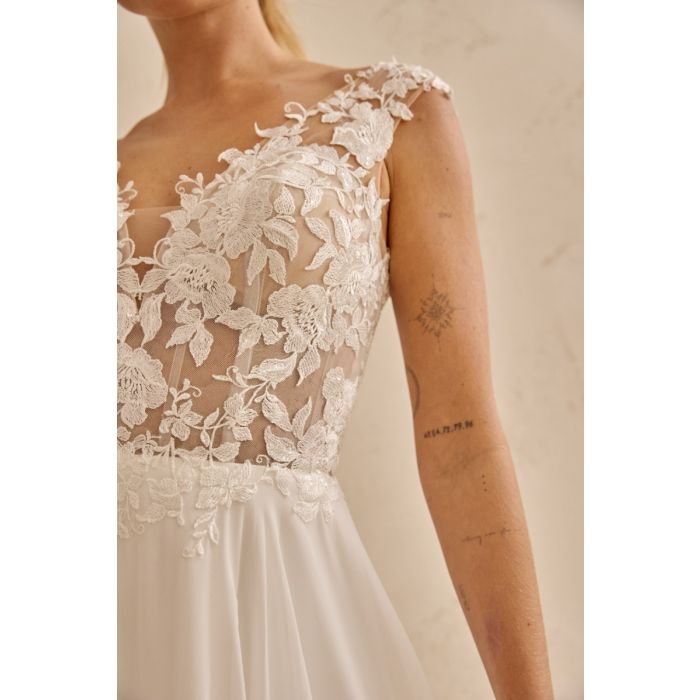 Brautkleid mit Chiffonrock und transparentem Oberteil, ivory
