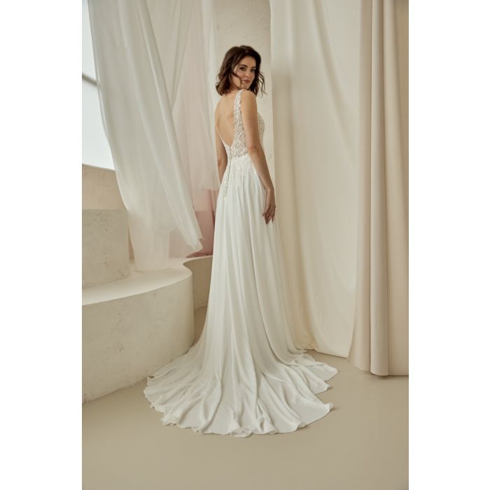 Brautkleid mit Chiffonrock und Spitzenoberteil, ivory
