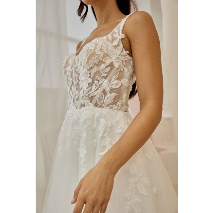 Brautkleid mit Tüllrock und Spitze, ivory