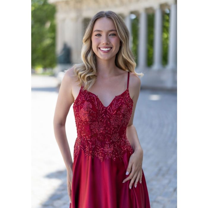 Abendkleid mit Satinrock, shining rio red