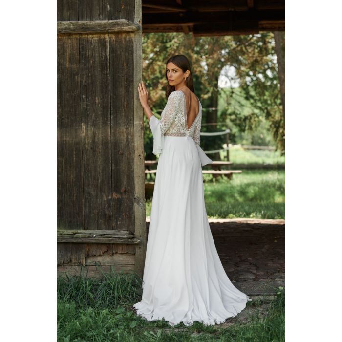 Brautkleid mit Spitzenoberteil,ivory