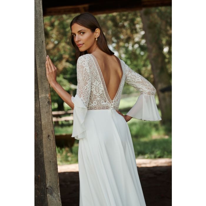 Brautkleid mit Spitzenoberteil,ivory