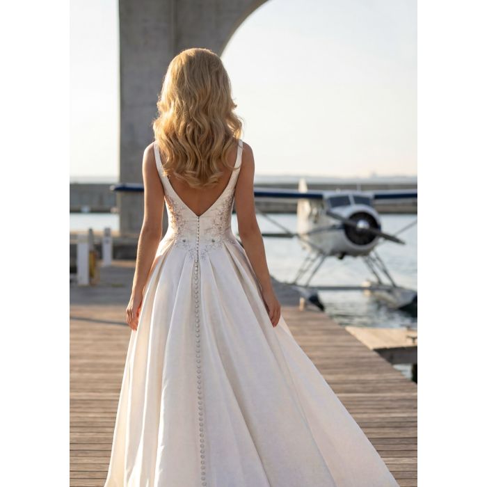 Couture-Brautkleid, Larinda