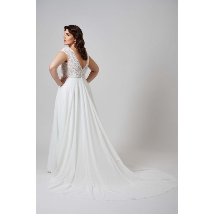 Brautkleid mit Chiffonrock,