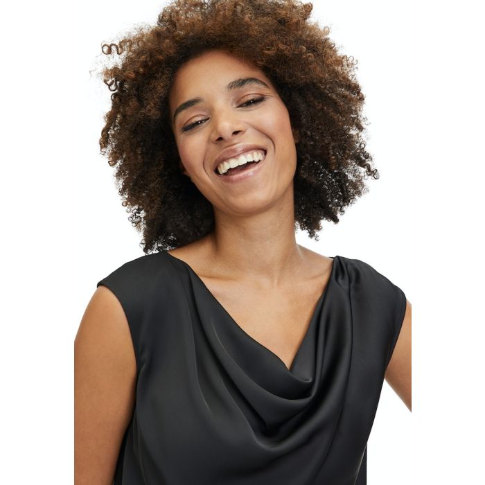 Blusentop mit Wasserfallausschnitt, black
